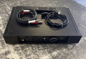 Rega Elex-R integrated stereo amplifier Made in UK high current output