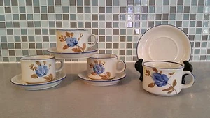 Vintage Steingut Keramik Set 4 Tassen & Untertassen handbemalt blaue Blumen - Bild 1 von 10