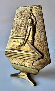 UNUSUAL ART DECO BRONZE SCULPTURE - BILLIARD / SNOOKER PLAYER - SIGNED J MARTENS - Picture 1 of 11