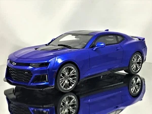 GT Spirit Chevy Chevrolet Camaro ZL1 2017 Hyper Blue Resin Model Car 1:18 - Picture 1 of 12