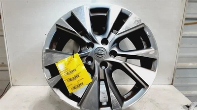 Llanta Nissan Murano 2015-2018 18x7-1/2 aleación mecanizada y bolsillos pintados Foto 1 de 4