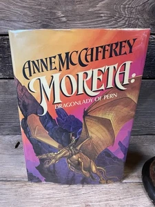 Signed 💎ANNE MCCAFFREY - Moreta: Dragonlady of Pern (Dragonriders) 1ST Edition - Foto 1 di 22