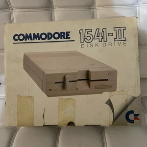 CLEAN Commodore Computer 1541 II Floppy Disk Drive 64 Box Cords Power Supply - Picture 1 of 14