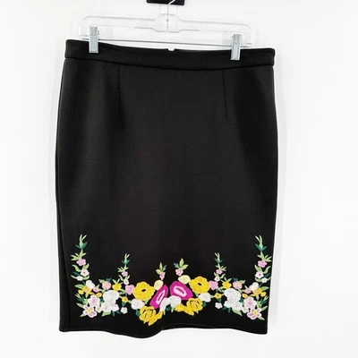 Falda Lápiz Catherine Malandrino Negra Bordada Flor Carrera Talla 12 Foto 1 de 4