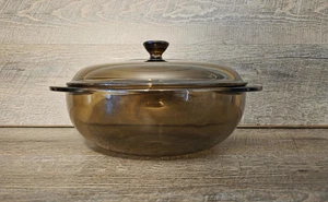Vintage Pyrex Glas Kamin Bernstein 2 Quart bedeckt Kasserolle Schüssel 024 - Bild 1 von 6