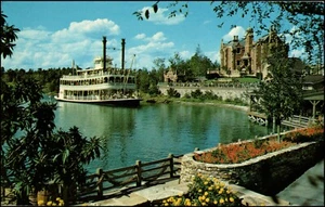 Rivers of America Sternwheeler Admiral Joe Fowler Walt Disney World FL Postcard - Picture 1 of 2