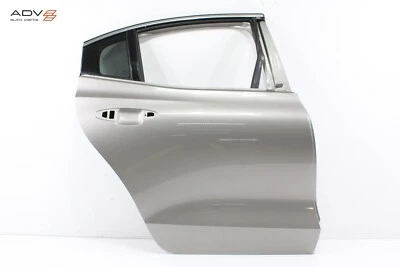 Volvo S60 2019-2023 puerta trasera derecha lado pasajero carcasa panel OEM Foto 1 de 4