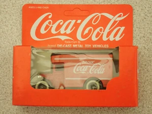 Saltern / Lledo Days Gone Toys Small Scale Coca-Cola Delivery Van Untouched - Picture 1 of 13