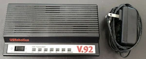 US Robotics V.92 V.90 ITU 56K* External Fax/Modem Model 5686G - Picture 1 of 3