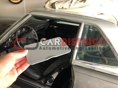 Mercedes-Benz FUSE BOX COVER R107 C107 350SL 450SL 380SL 560SL 450SLC 1075451700 - Image 1 of 4