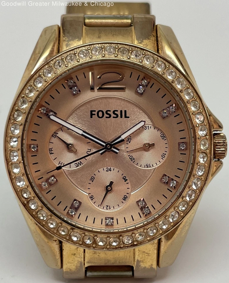 Fossil ES-2811 Rhinestone Chronograph Watch & Coach Logo Earrings 115.4g - Image 1 of 4