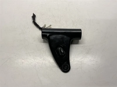 Передний левый индикатор и крепление вилки 2017 TRIUMPH BONNEVILLE - T2706333 - Изображение 1 из 4