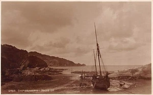 COMBE MARTIN BEACH DEVON REAL PHOTO POSTCARD c.1920'S JUDGES 9493 ILFRACOMBE - Picture 1 of 2