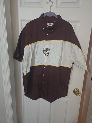 Dale Jarrett XL UPS Buttin Up - Изображение 1 из 4