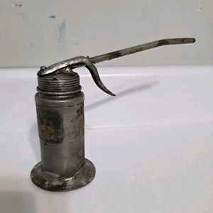 Vintage All Purpose Oil Can Hand Pump Oiler Made in USA - Picture 1 of 12