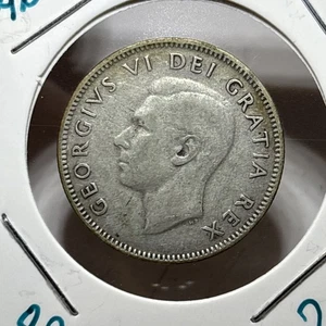1951 Canada 25 Cents Silver Coin Canadian Quarter 0.80 Silver - Picture 1 of 2