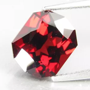 Fantástico granate almandino color rojo natural de 5,68 quilates elegante corte cojín gema suelta - Imagen 1 de 4