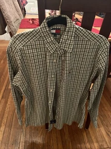 Tommy Hilfiger Men’s Small Button Down - Picture 1 of 2