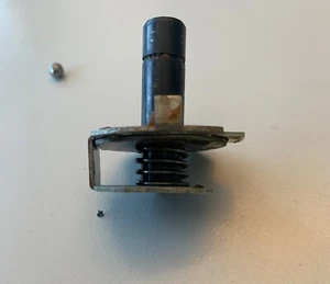 VINTAGE THORENS TD 135 MK I & MK II SPEED SELECTOR PART USED - Picture 1 of 3