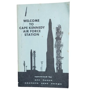 1960s Welcome To Cape Kennedy Air Force Station Vintage Driving Tour Booklet - Bild 1 von 4