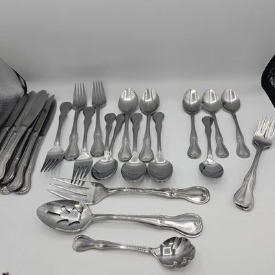 Reed & Barton Regents Park Stainless Flatware 39 Piece Set Glossy Discontinued - Image 1 of 4