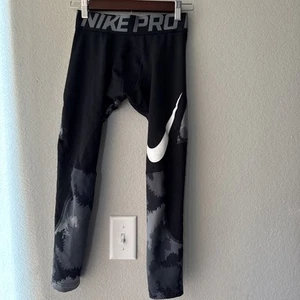 Boys Hyper warm Compression Pants SZ Large Black Gray Camouflage Sports Skiing - Picture 1 of 13