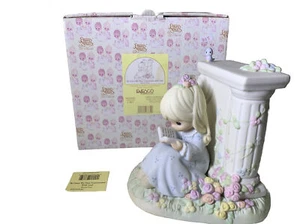 Precious Moments 325333C Por Gracia Tenemos Comunión con Dios Edición Especial - Imagen 1 de 9