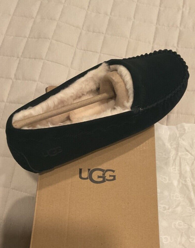 Mocassino smerlato Ugg Australia donna taglia 7 nuovo con scatola