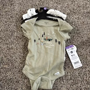 Gerber Size 0-3 months Boys 2 Pieces (3rd Piece Missing) - Picture 1 of 2