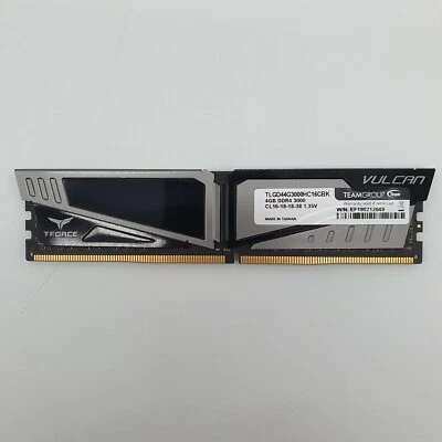 TeamGroup T-Force Vulcan TLZGD48G3000HC16CBK 4GB DDR4-3000 PC4-24000 DIMM Memory - Image 1 of 2