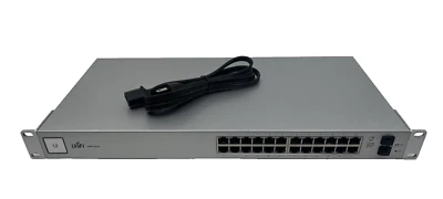 Conmutador Ethernet Gigabit montable en rack Ubiquiti Networks UniFi US-24 24 puertos Foto 1 de 3