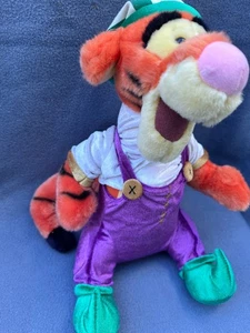 Disney Store Exclusive Tigger Elf Plush 13" Stuffed Animal Winnie The Pooh EUC! - Picture 1 of 4