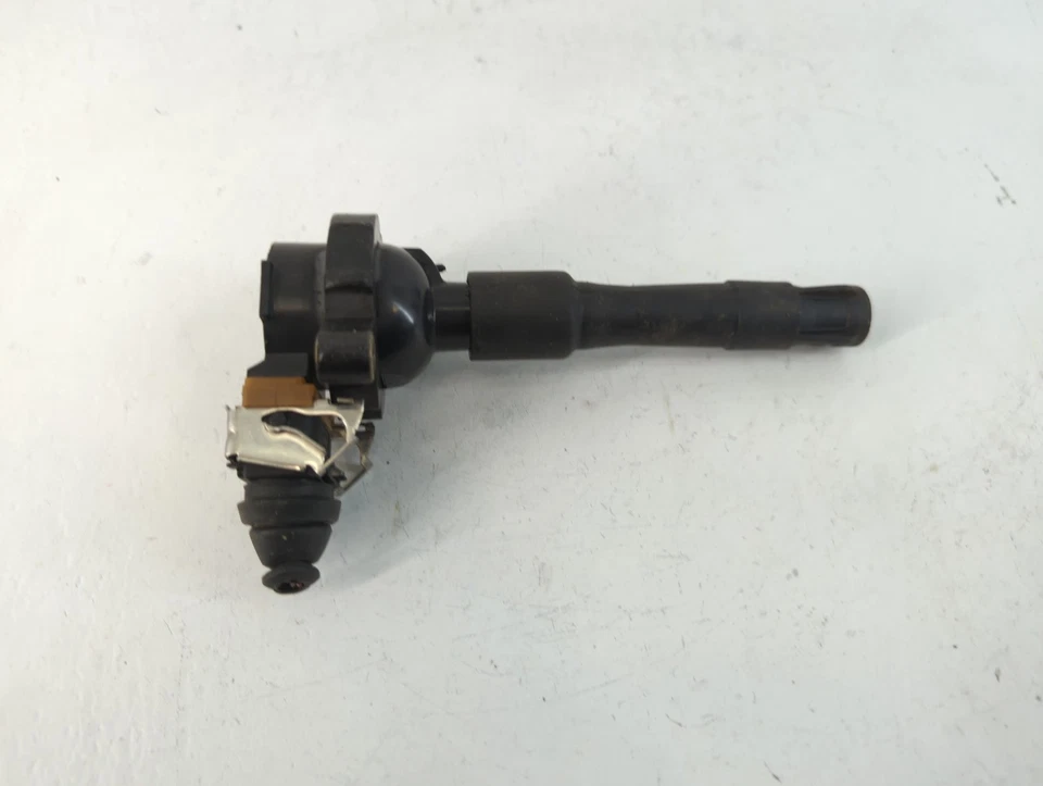 1997-2003 Bmw 540i Ignition Coil Igniter Pack M8Y3V - Image 1 of 4