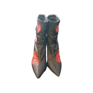 Jessica Simpson Black Fabric Bootie With Red Embroidered Roses - Picture 1 of 6
