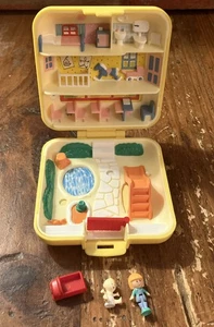 Polly Pocket Midge's Play School Vintage 1989 Bluebird COMPLETO - Imagen 1 de 9