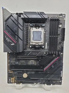 Placa madre ASUS ROG STRIX B650E-F Gaming Wifi AMD AM5 DDR5 ATX - Imagen 1 de 6