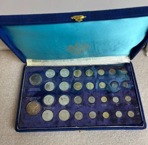 1963 Royal Thai Mint 30 Piece Commemorative Thailand Coin Set Original Blue Box - Picture 1 of 15