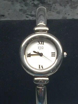 Reloj suizo ESQ Esquire para mujer blanco plata acero inoxidable brazalete BATERÍA NUEVA Foto 1 de 4