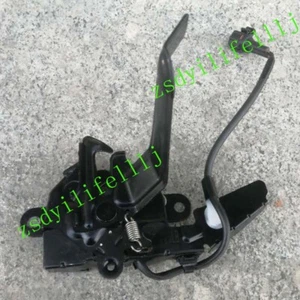 1x For Toyota Crown 2010 2011 2012 Car Front Cover Hood Latch Assembly Replaceme - Picture 1 of 1