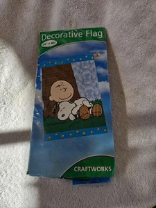 Vintage Charlie Brown & Snoopy FLAG Lazy Days Peanuts 28”x40” Nap Time - Picture 1 of 2