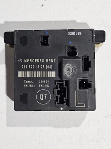 MÓDULO DE CONTROL PUERTA TRASERA IZQUIERDA 2003-2006 MERCEDES E320 FABRICANTE DE EQUIPOS ORIGINALES 211 820 15 26 - Imagen 1 de 8