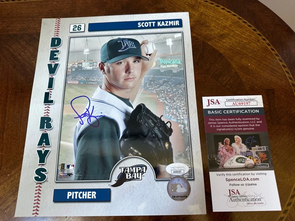 Foto oficial firmada por Scott Kazmir de la MLB Tampa Bay Devil Rays certificado de autenticidad JSA Foto 1 de 1
