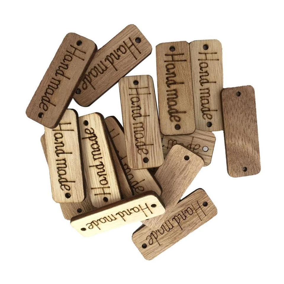 100 Stück Handarbeit Anhänger Etikett Holzknöpfe Holz Handarbeit Etiketten - Bild 1 von 1
