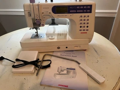 Janome Memory Craft 6500P  Sewing machine with accessories - Image 1 of 4
