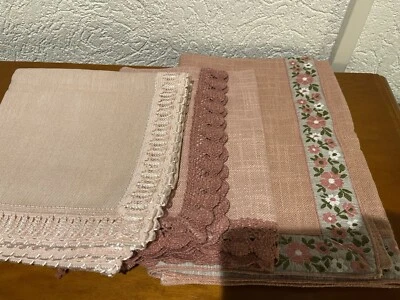 Omas 3 Stück Tischdecke 60x60 cm 70x70  cm und 100x100 cm Germany DDR - Bild 1 von 4