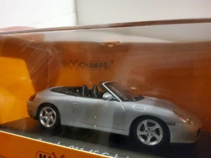 1/43 2003 Porsche 911 4S convertible en plata Maxhamps/Minichamps - Imagen 1 de 3