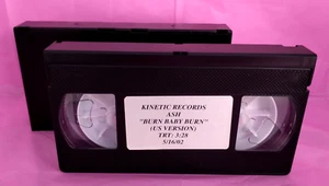 Promo VHS tape. ASH - BURN BABY BURN. US Version. 2002 Ultra Rare from FAA Album - Imagen 1 de 2