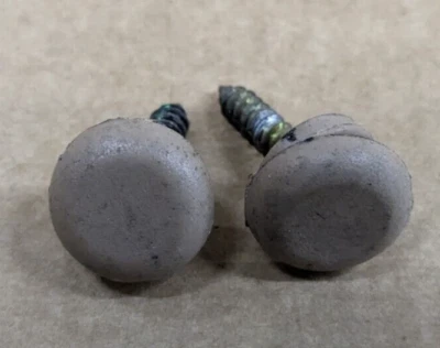 99-05 Mazda Miata Center Console Mounting Screw Screws Pair Parchment 1999-2005 - Изображение 1 из 3