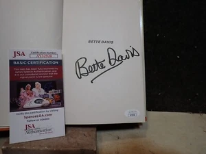 Libro de biografía de la actriz Bette Davis 1973 firmado con autógrafo Jerry Vermilye certificado de autenticidad JSA - Imagen 1 de 8