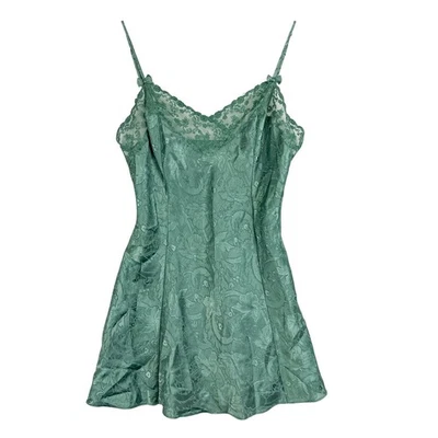 De colección Victoria’s Secret Etiqueta Dorada Poliéster Mini Slip Encaje Borde Verde - M Foto 1 de 4